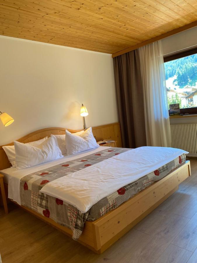 Hotel Garni Living San Candido Dış mekan fotoğraf