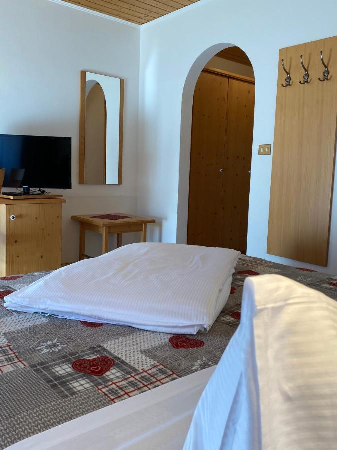 Hotel Garni Living San Candido Dış mekan fotoğraf