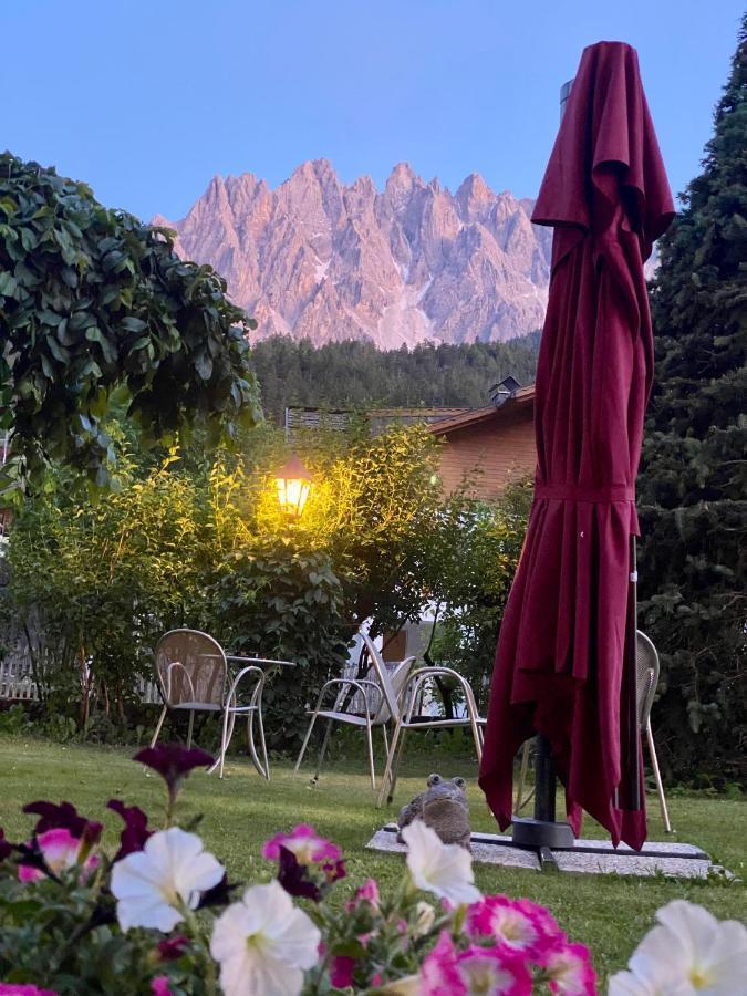 Hotel Garni Living San Candido Dış mekan fotoğraf